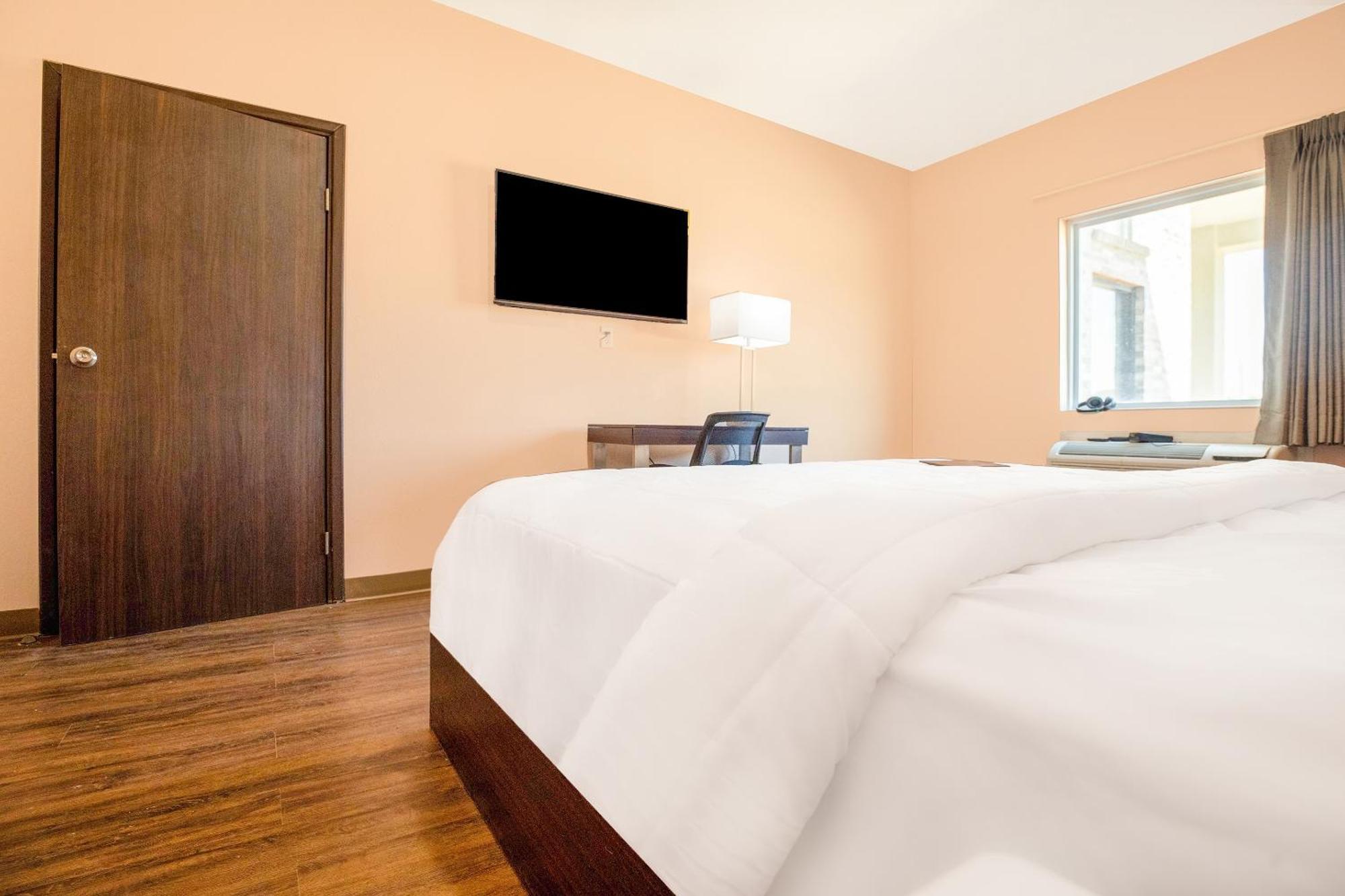 Oyo Hotel Adairsville Calhoun South I-75 Exterior photo